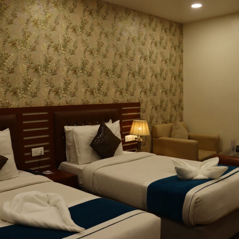 Club Rooms in Patna